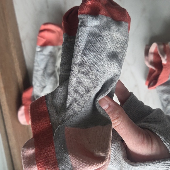 Darn Tough Running Socks (Set Of 3) - Picture 4 of 7